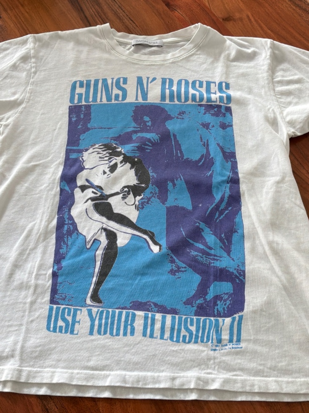 DAYDREAMER/ GUNS AND ROSES - Picture 3 of 6